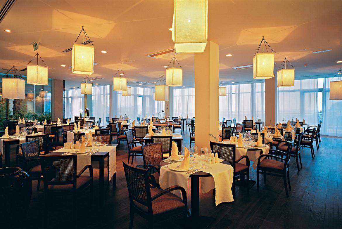 Hotel Bellevue Дубровник Ресторан фото